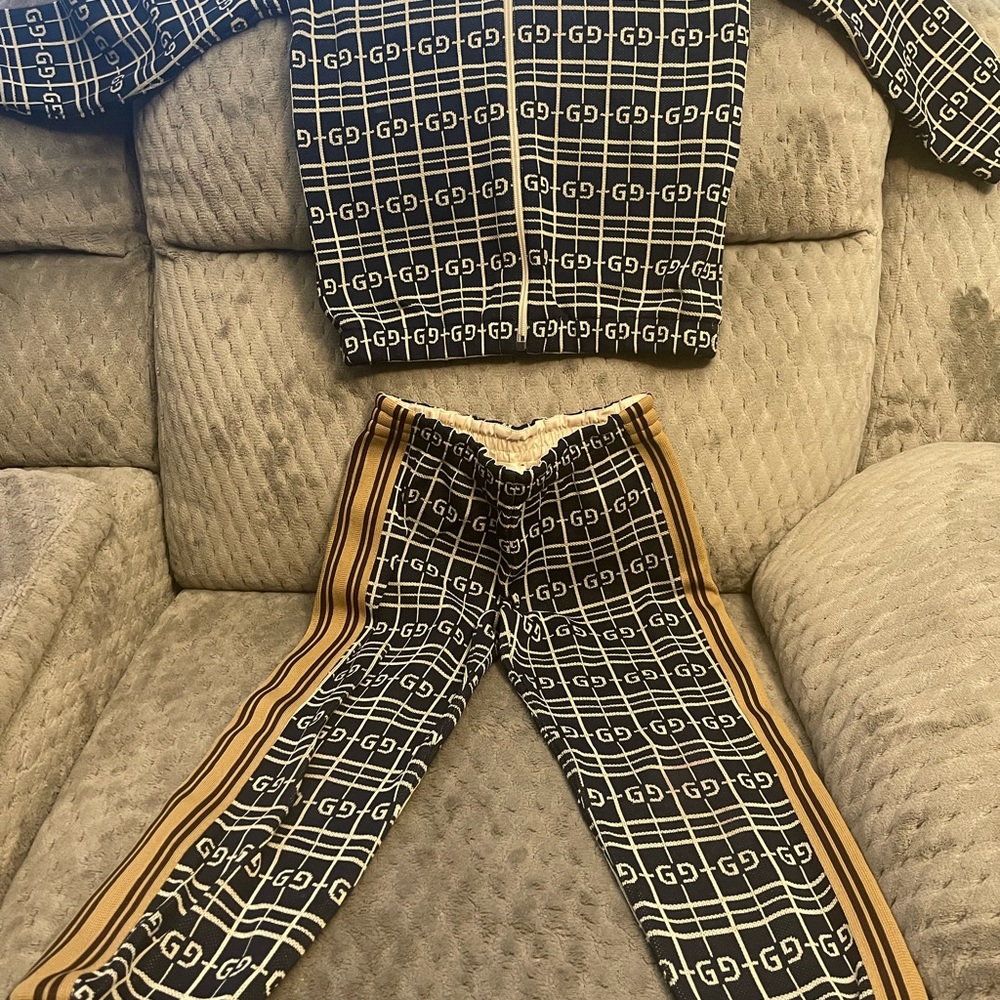 Boys Gucci track suit